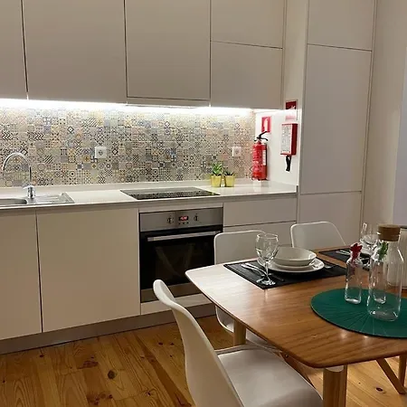 Appartement Quiet, Bright Near Bolhao Oporto